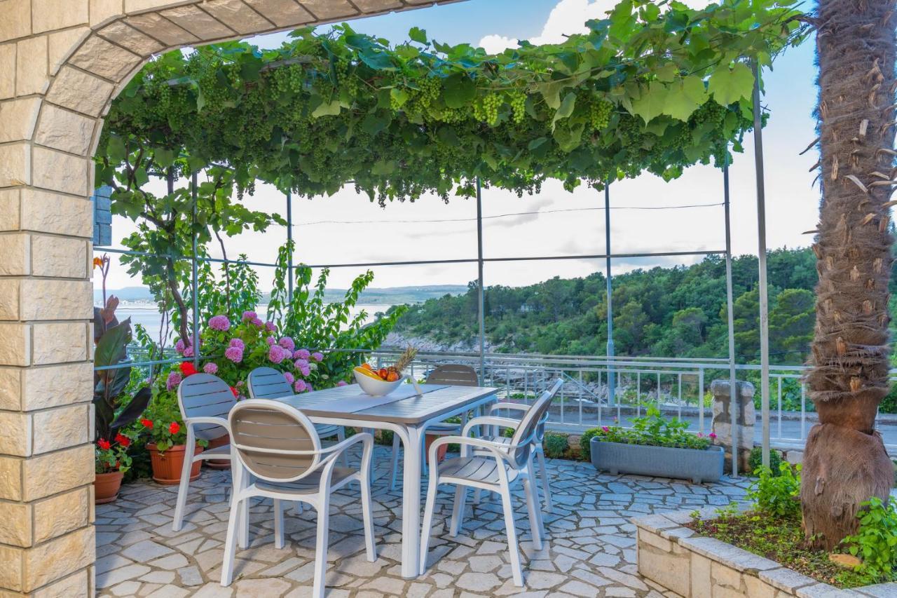 Apartments Zorica Dramalj Ngoại thất bức ảnh