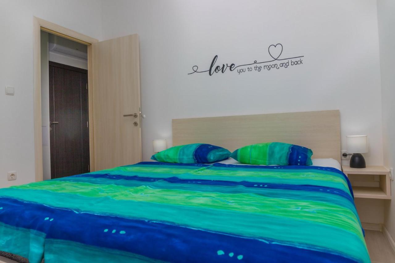 Apartments Zorica Dramalj Ngoại thất bức ảnh