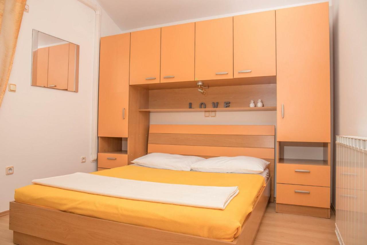Apartments Zorica Dramalj Ngoại thất bức ảnh