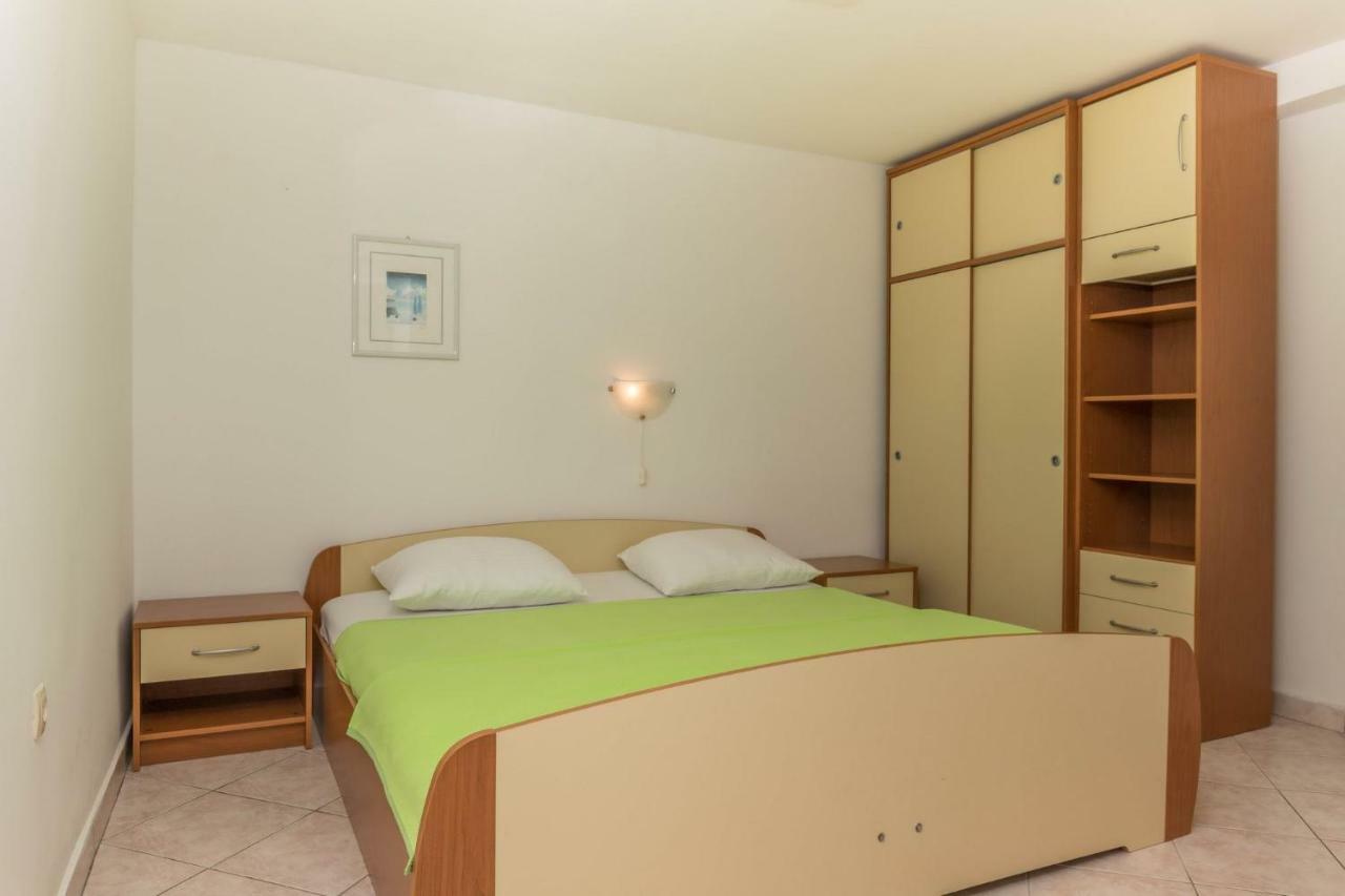 Apartments Zorica Dramalj Ngoại thất bức ảnh