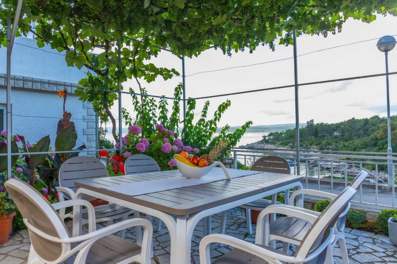 Apartments Zorica Dramalj Ngoại thất bức ảnh