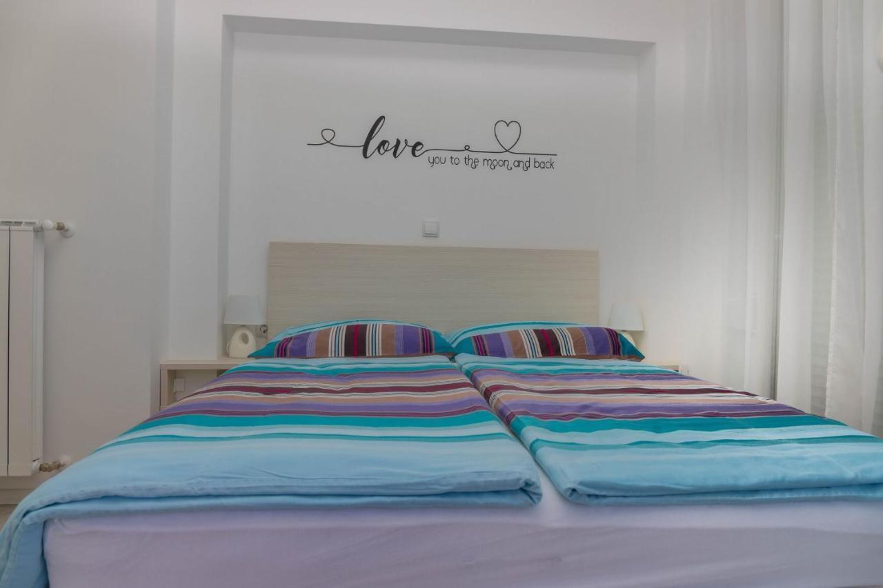 Apartments Zorica Dramalj Ngoại thất bức ảnh